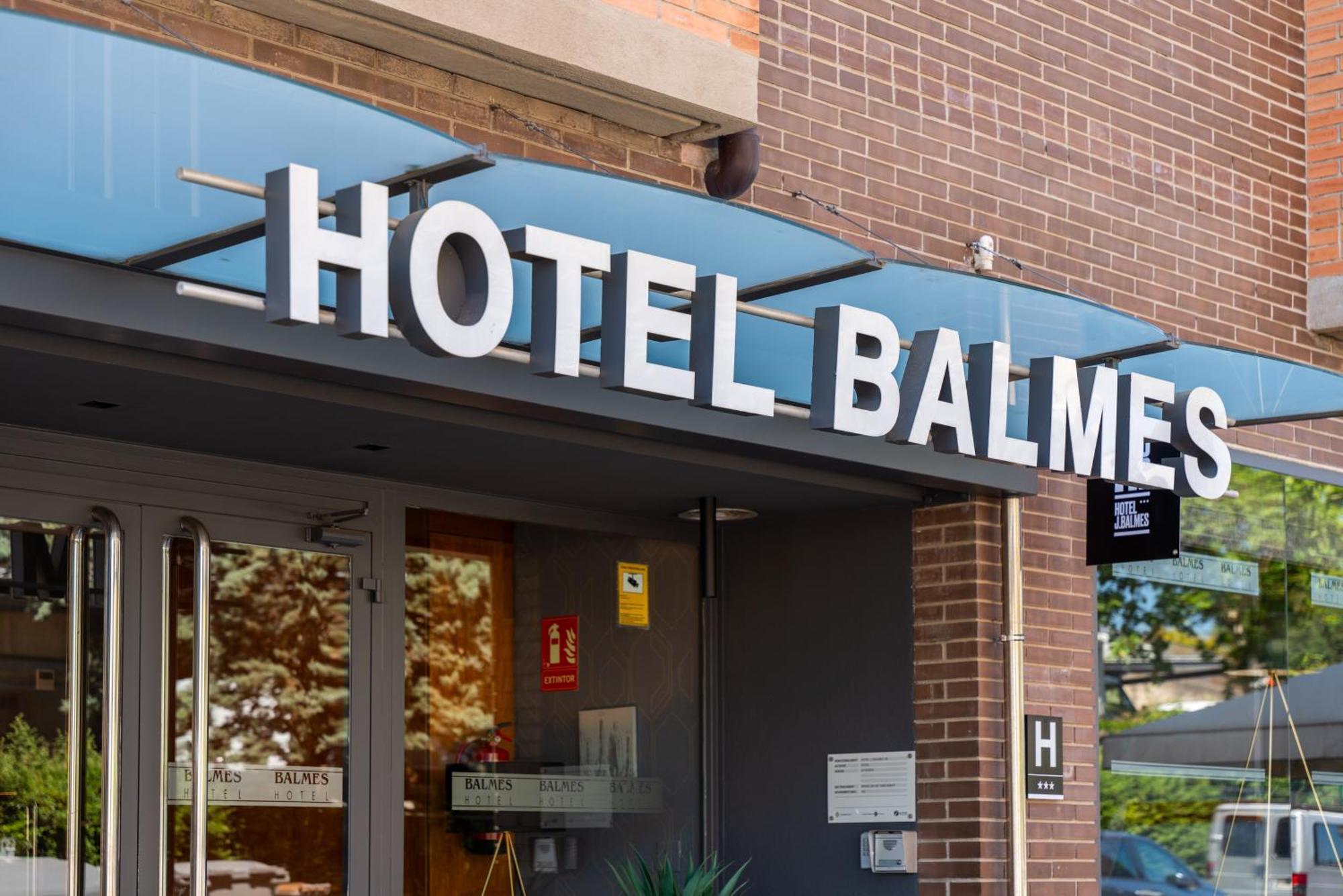 Hotel J. Balmes Vic Exterior foto